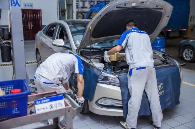 驚天秘聞: 開車去4S店做保養(yǎng)要花多少錢？