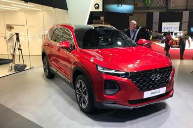 日內(nèi)瓦車(chē)展：實(shí)拍現(xiàn)代全新格越，追求實(shí)用性的SUV