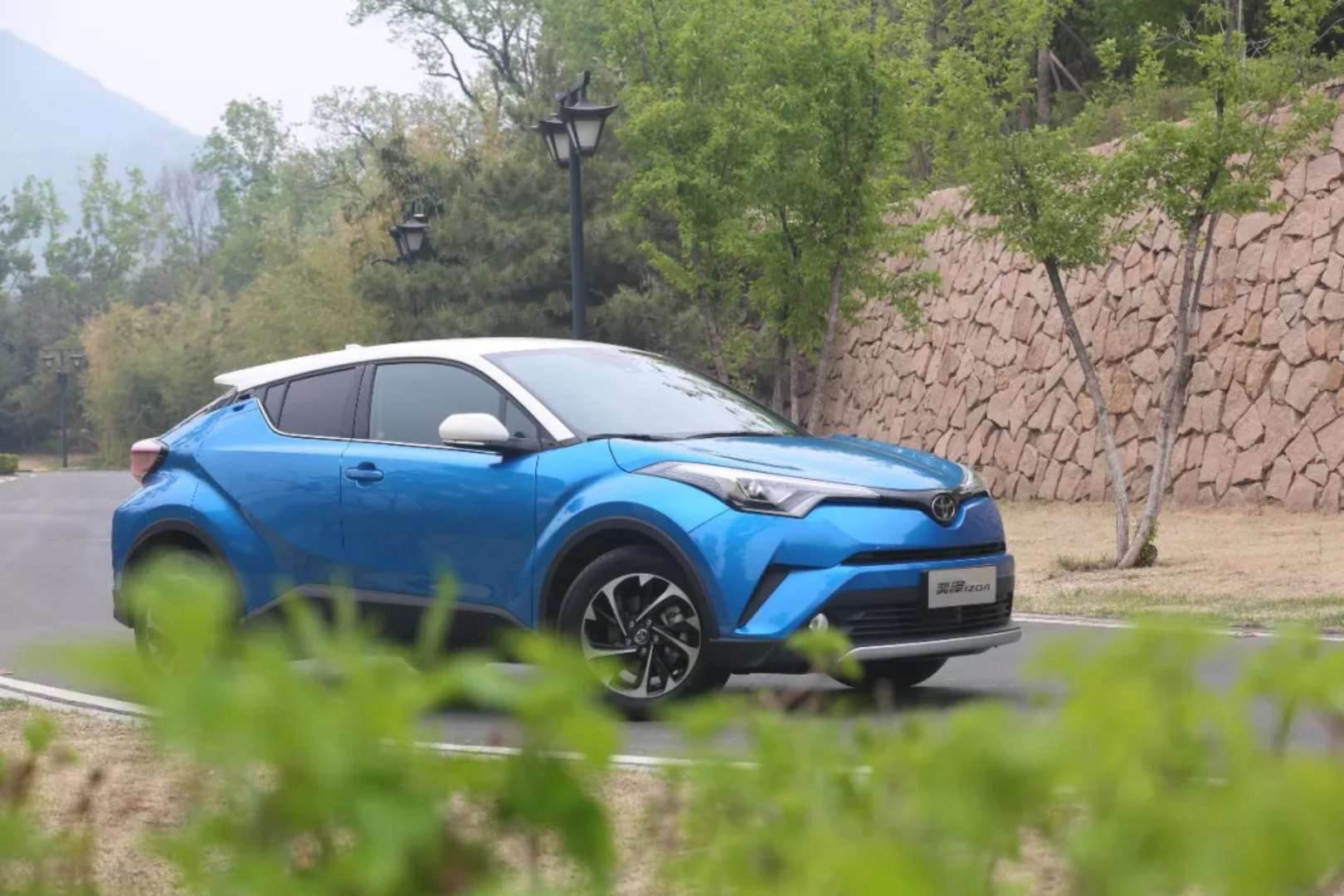 奕' s ME 求解！在車里的最大視野角度是神馬？
