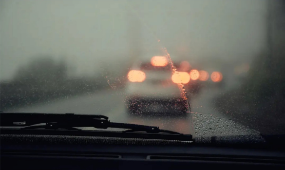 用車百科 | 雨刮器總是刮不干凈怎么破？